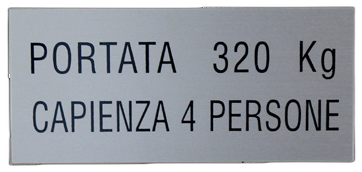Targa PORTATA 315 KG CAPIENZA 4 PERSONE adesiva